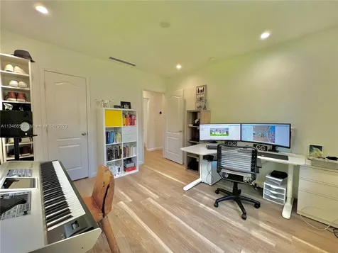 3681 SW 21st Street Miami FL 33145