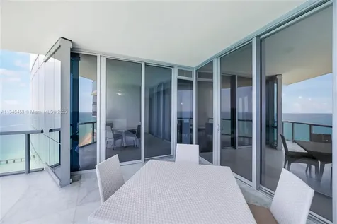 17121 Collins Avenue Sunny Isles Beach FL 33160