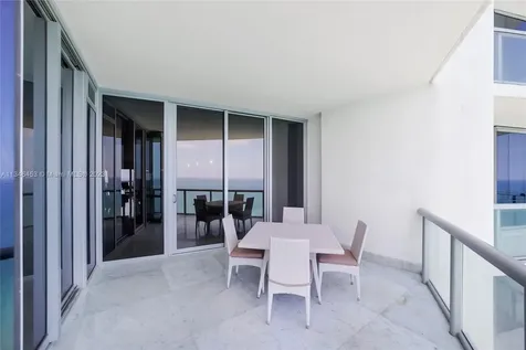 17121 Collins Avenue Sunny Isles Beach FL 33160