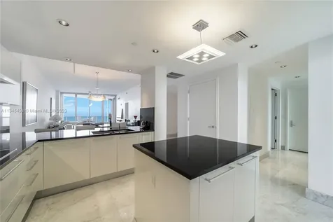 17121 Collins Avenue Sunny Isles Beach FL 33160