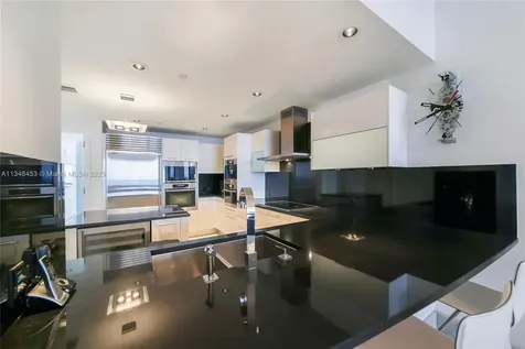 17121 Collins Avenue Sunny Isles Beach FL 33160