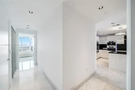 17121 Collins Avenue Sunny Isles Beach FL 33160