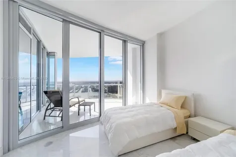 17121 Collins Avenue Sunny Isles Beach FL 33160