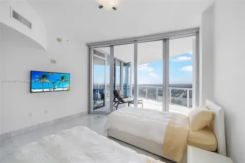 17121 Collins Avenue Sunny Isles Beach FL 33160