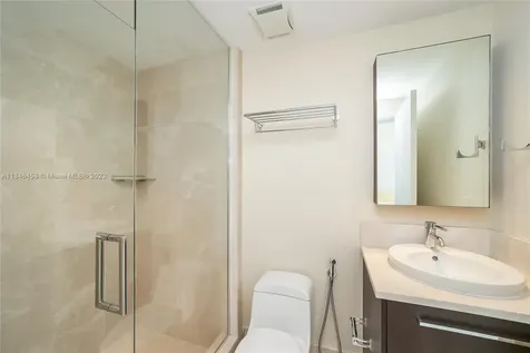 17121 Collins Avenue Sunny Isles Beach FL 33160