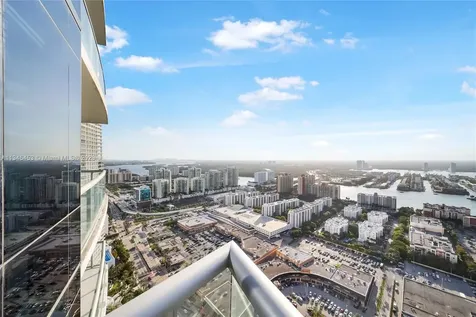 17121 Collins Avenue Sunny Isles Beach FL 33160