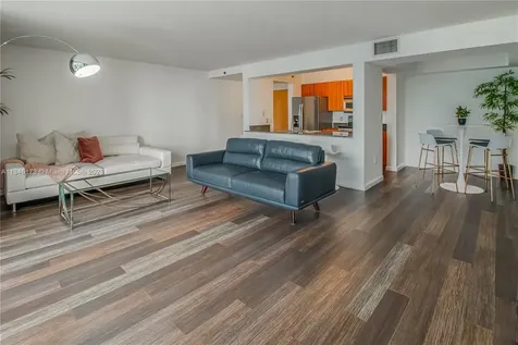 1200 Brickell Bay Drive Miami FL 33131