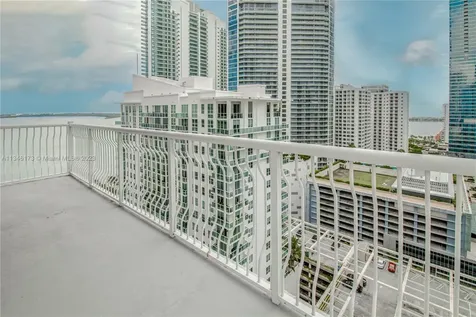 1200 Brickell Bay Drive Miami FL 33131