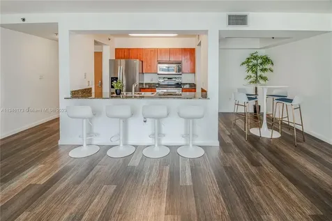 1200 Brickell Bay Drive Miami FL 33131
