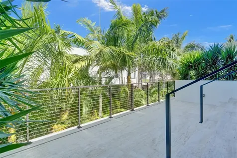 Golden Beach FL 33160