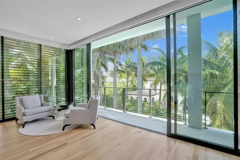 Golden Beach FL 33160