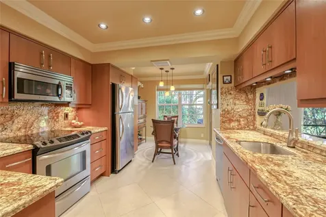 2121 S Ocean Boulevard Lauderdale By The Sea FL 33062