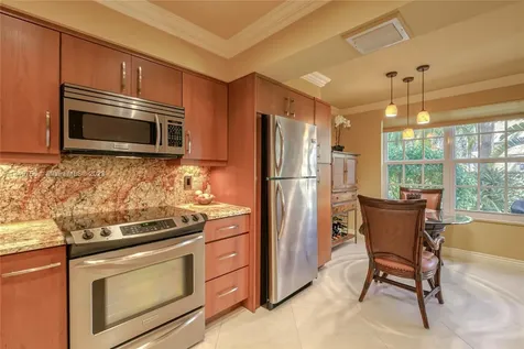2121 S Ocean Boulevard Lauderdale By The Sea FL 33062