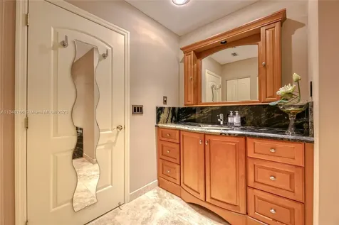 2121 S Ocean Boulevard Lauderdale By The Sea FL 33062