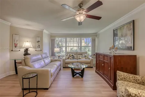 2121 S Ocean Boulevard Lauderdale By The Sea FL 33062