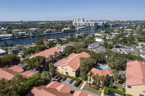 2121 S Ocean Boulevard Lauderdale By The Sea FL 33062