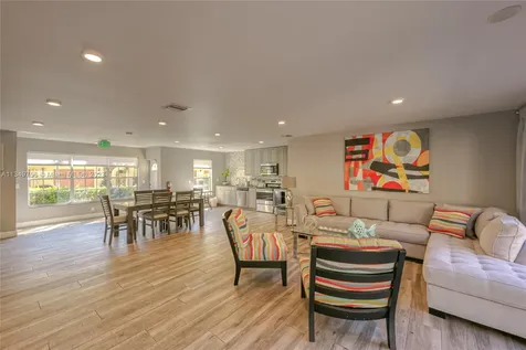 2121 S Ocean Boulevard Lauderdale By The Sea FL 33062