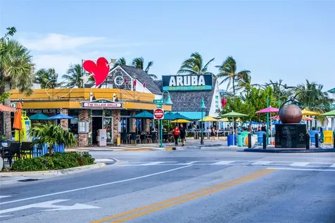 2121 S Ocean Boulevard Lauderdale By The Sea FL 33062