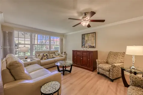 2121 S Ocean Boulevard Lauderdale By The Sea FL 33062
