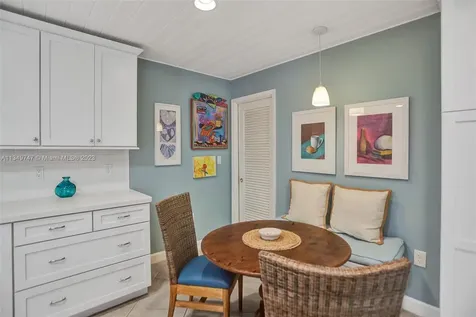 2600 NE 6th Court Fort Lauderdale FL 33304