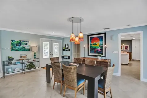 2600 NE 6th Court Fort Lauderdale FL 33304