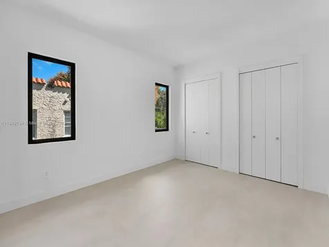 310 NE 88th Street El Portal FL 33138