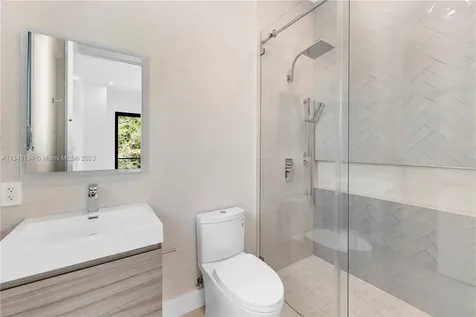 310 NE 88th Street El Portal FL 33138