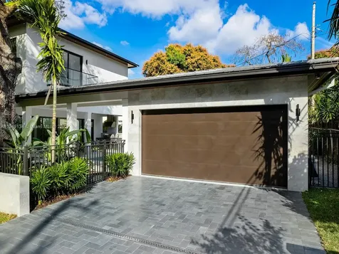 310 NE 88th Street El Portal FL 33138