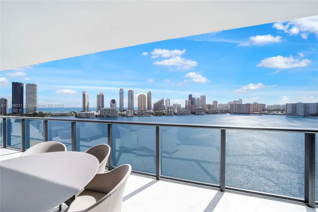 5000 Island Estates Drive Aventura FL 33160