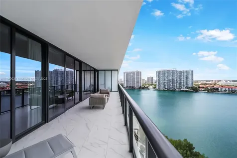 5000 Island Estates Drive Aventura FL 33160