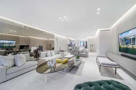5000 Island Estates Drive Aventura FL 33160