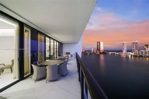 5000 Island Estates Drive Aventura FL 33160