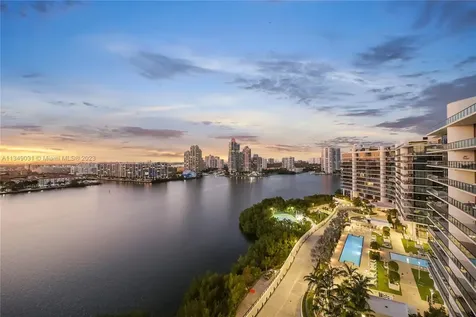5000 Island Estates Drive Aventura FL 33160