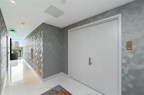 5000 Island Estates Drive Aventura FL 33160
