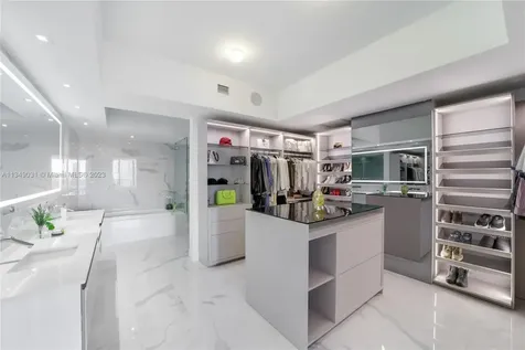 5000 Island Estates Drive Aventura FL 33160