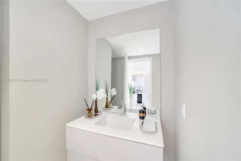5000 Island Estates Drive Aventura FL 33160
