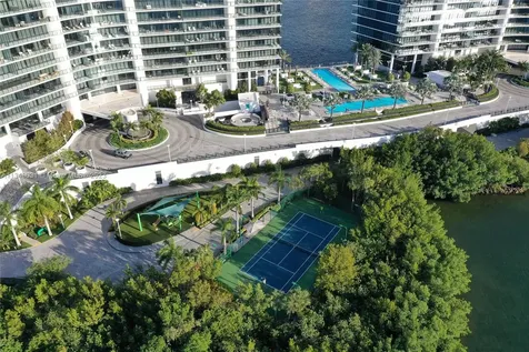 5000 Island Estates Drive Aventura FL 33160