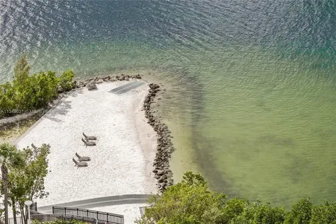 5000 Island Estates Drive Aventura FL 33160