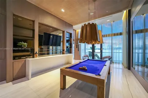 5000 Island Estates Drive Aventura FL 33160