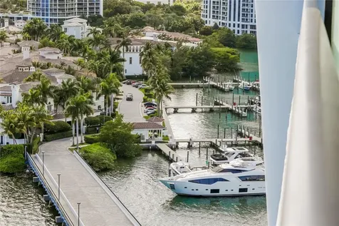 5000 Island Estates Drive Aventura FL 33160