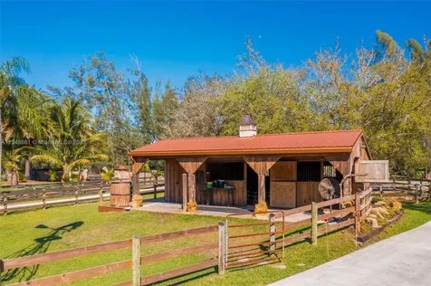 2631 SW 136th Avenue Davie FL 33330