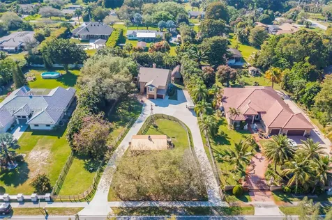 2631 SW 136th Avenue Davie FL 33330