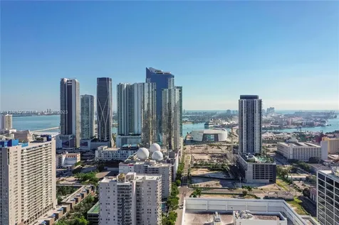 851 NE 1st Avenue Miami FL 33132