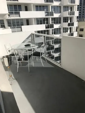 100 Lincoln Road Miami Beach FL 33139
