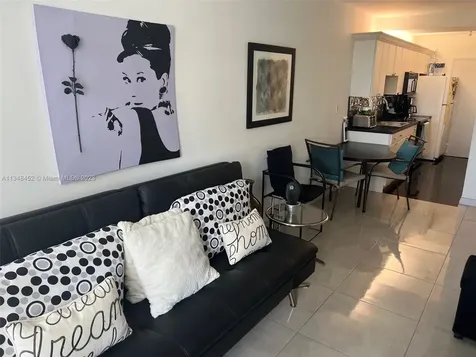 100 Lincoln Road Miami Beach FL 33139