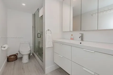 2301 Collins Avenue Miami Beach FL 33139