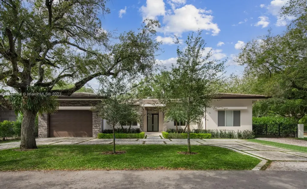 5300 SW 76th Street Miami FL 33143
