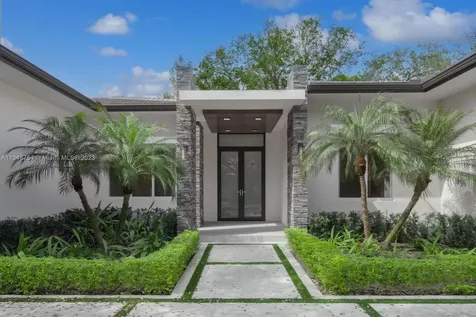 5300 SW 76th Street Miami FL 33143