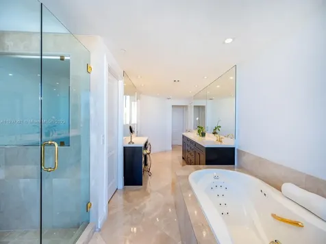 789 Crandon Boulevard Key Biscayne FL 33149