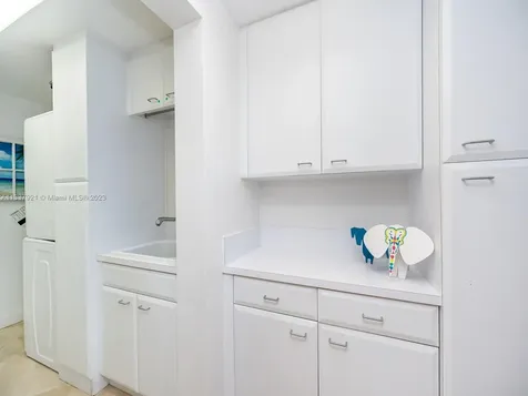 789 Crandon Boulevard Key Biscayne FL 33149